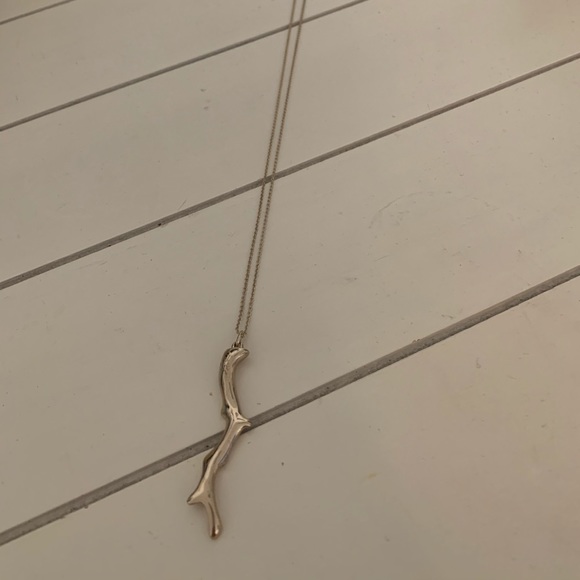 Stella & Dot Chase Coral Necklace - Picture 3 of 4